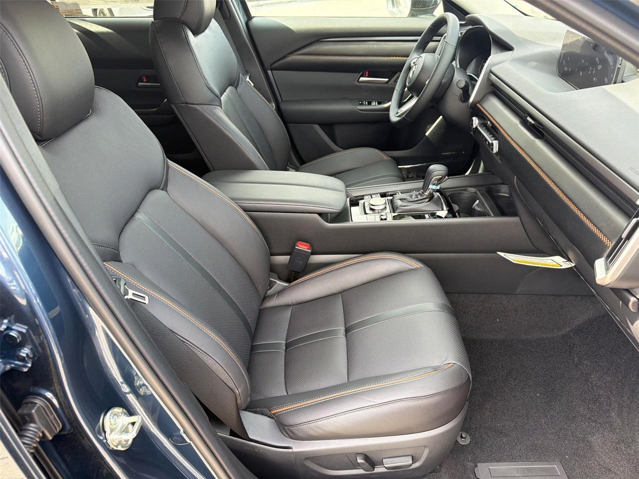 2026 Mazda CX-50 2.5 S Premium Hagerstown MD