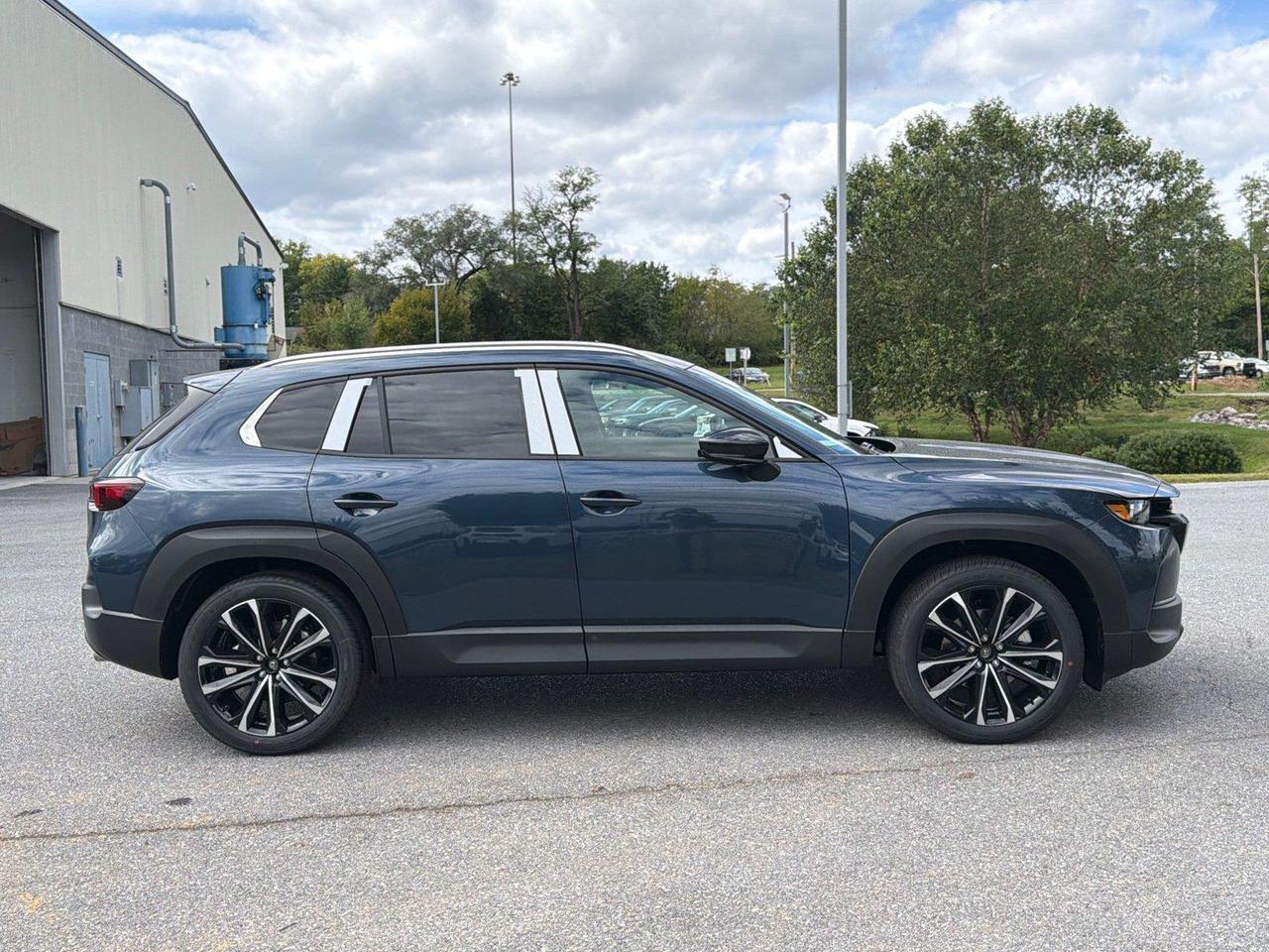 2026 Mazda CX-50 2.5 S Premium Hagerstown MD