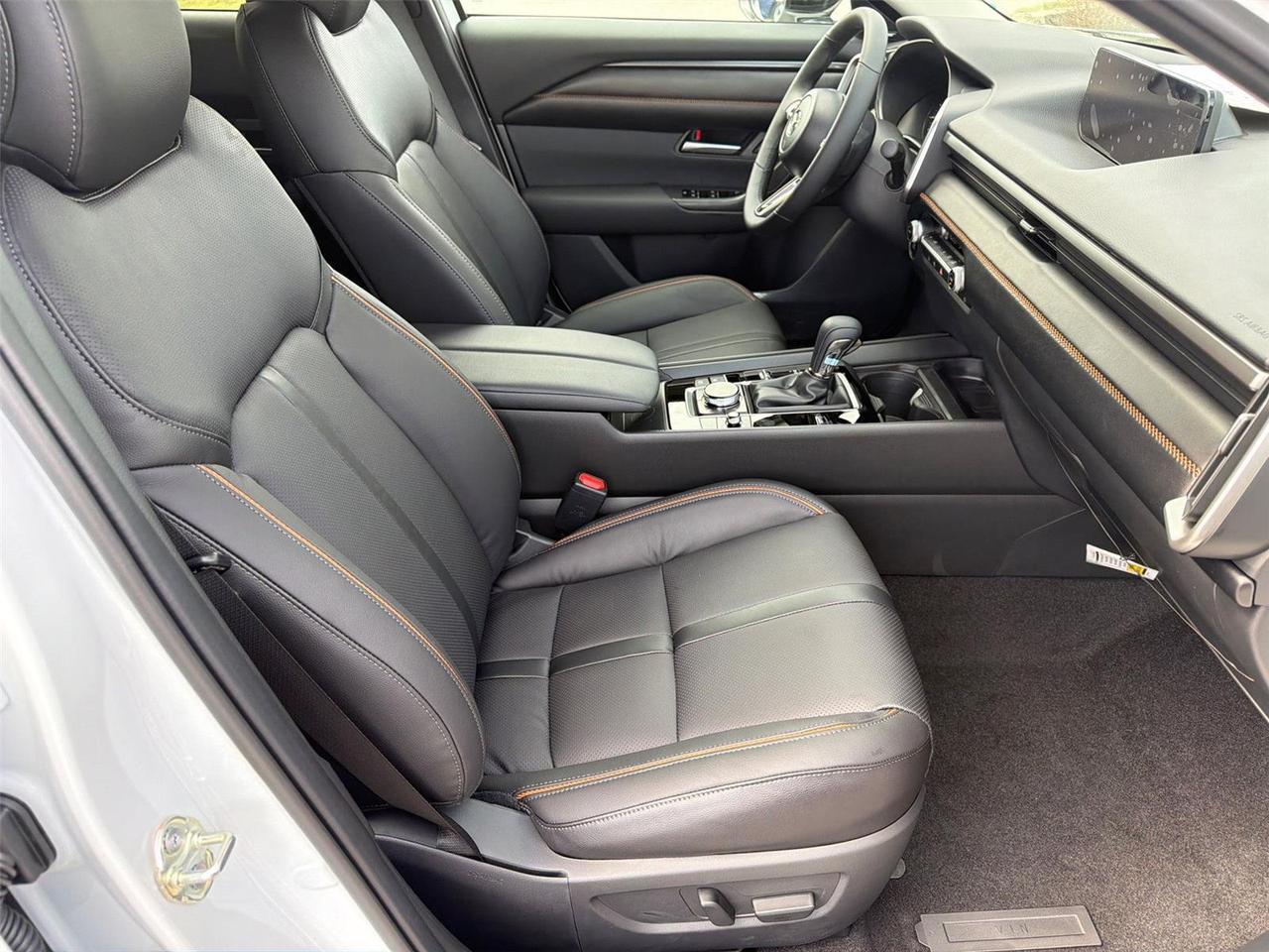 2026 Mazda CX-50 2.5 S Premium Hagerstown MD