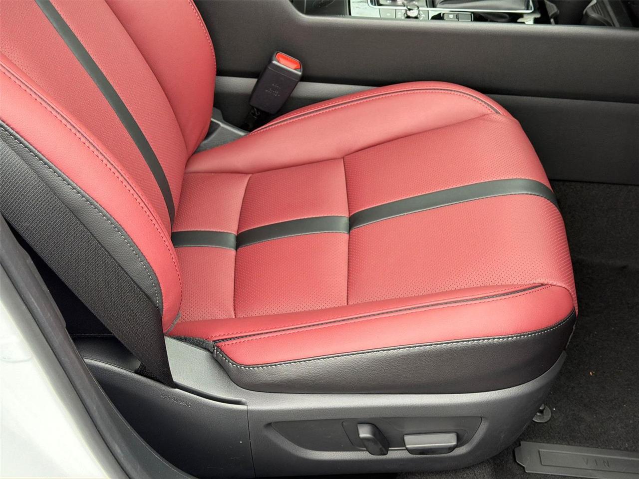 2026 Mazda CX-50 Hybrid Premium Plus Hagerstown MD