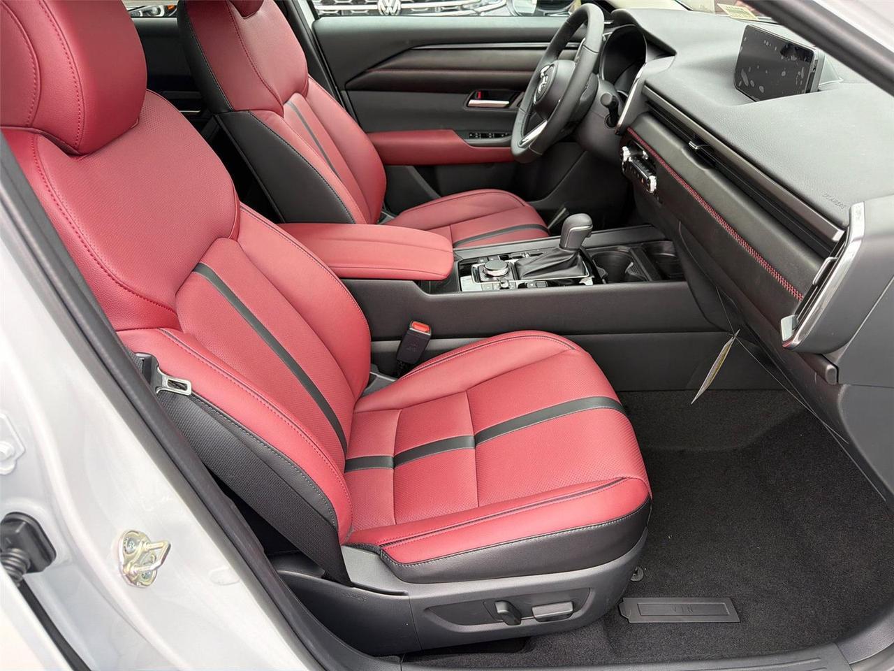 2026 Mazda CX-50 Hybrid Premium Plus Hagerstown MD