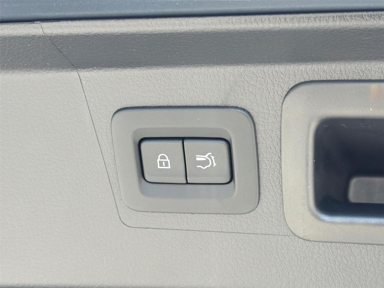 2026 Mazda CX-50 Hybrid Premium Plus Hagerstown MD