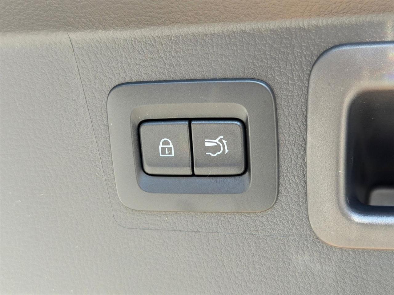 2026 Mazda CX-50 Hybrid Premium Plus Hagerstown MD