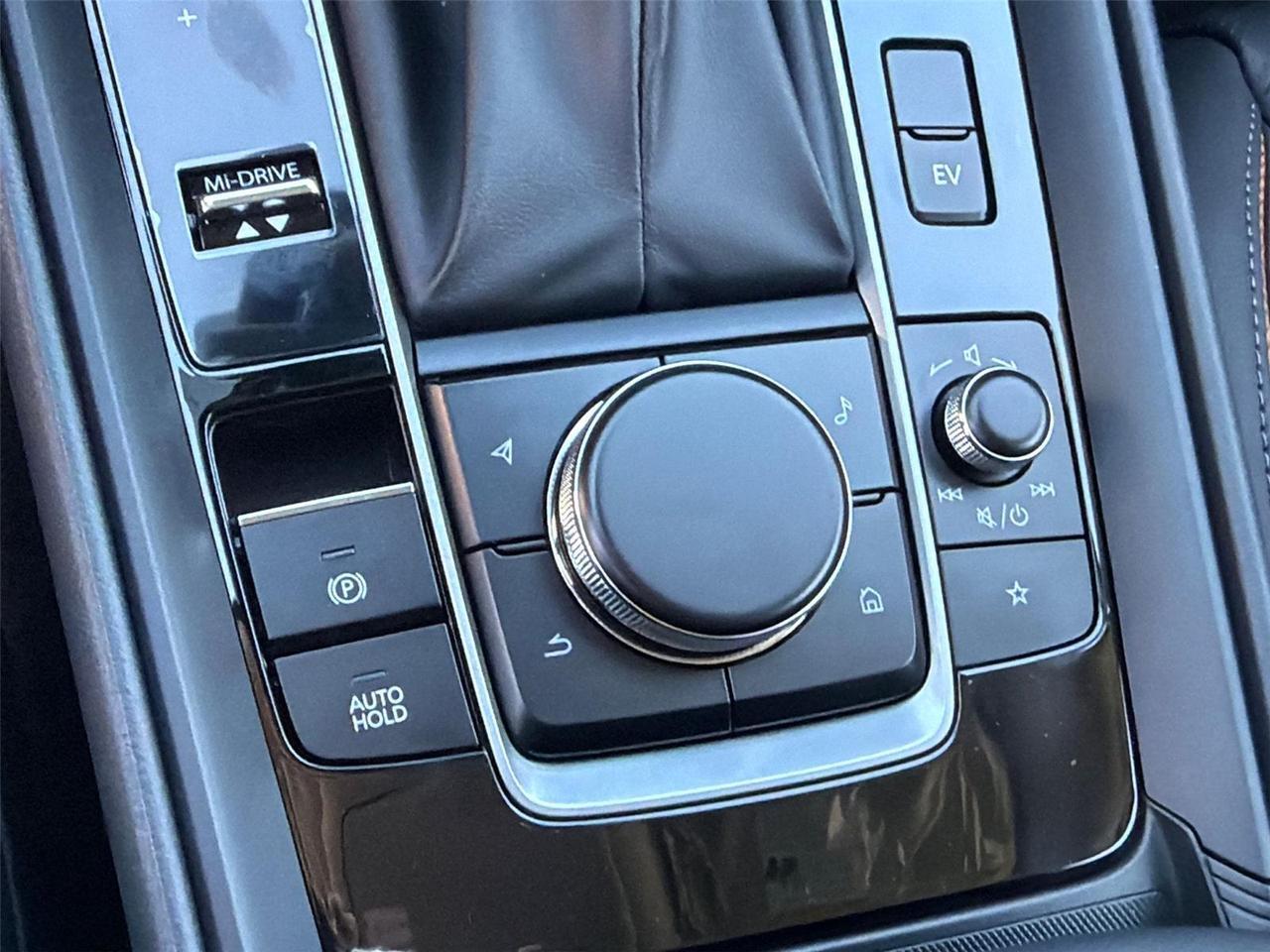 2026 Mazda CX-50 Hybrid Premium Hagerstown MD