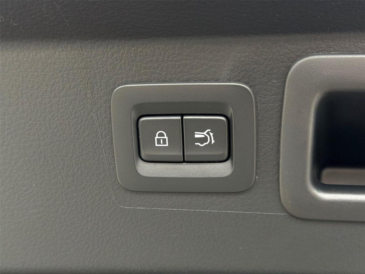 2026 Mazda CX-50 Hybrid Premium Hagerstown MD