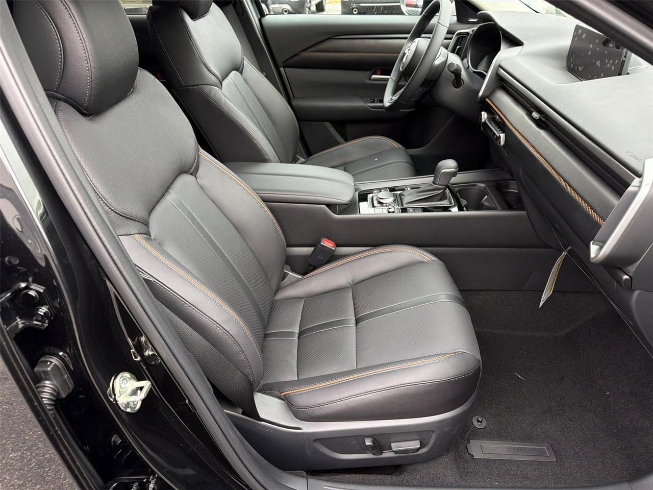 2026 Mazda CX-50 Hybrid Premium Hagerstown MD