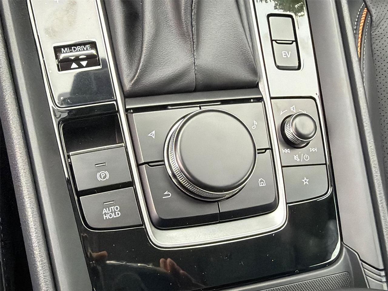 2026 Mazda CX-50 Hybrid Premium Hagerstown MD