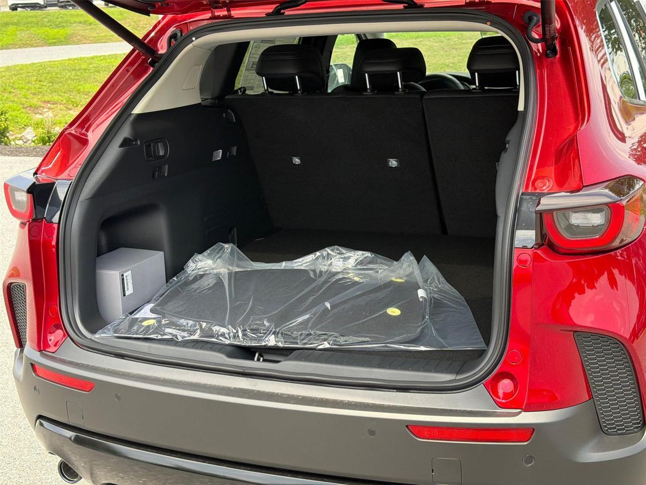 2026 Mazda CX-50 Hybrid Premium Hagerstown MD
