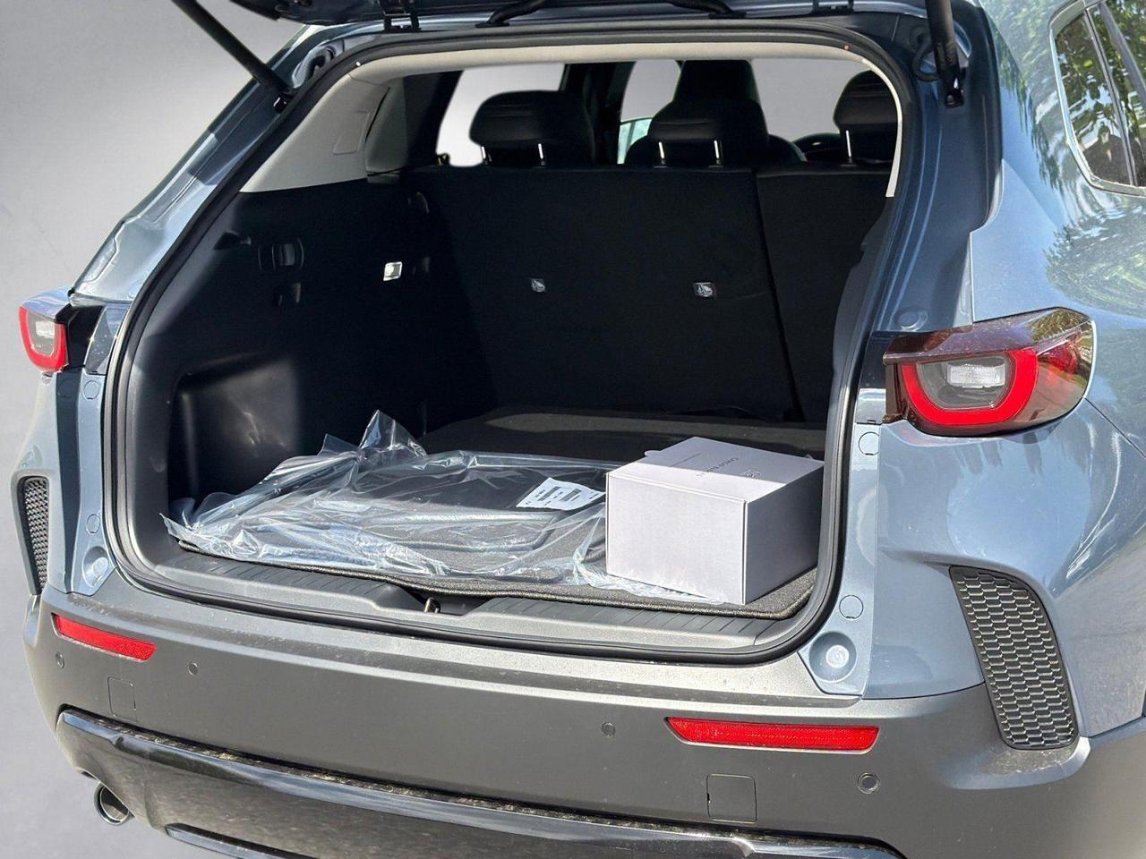 2026 Mazda CX-50 Hybrid Premium Hagerstown MD