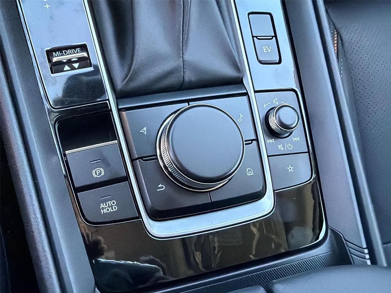 2026 Mazda CX-50 Hybrid Premium Hagerstown MD