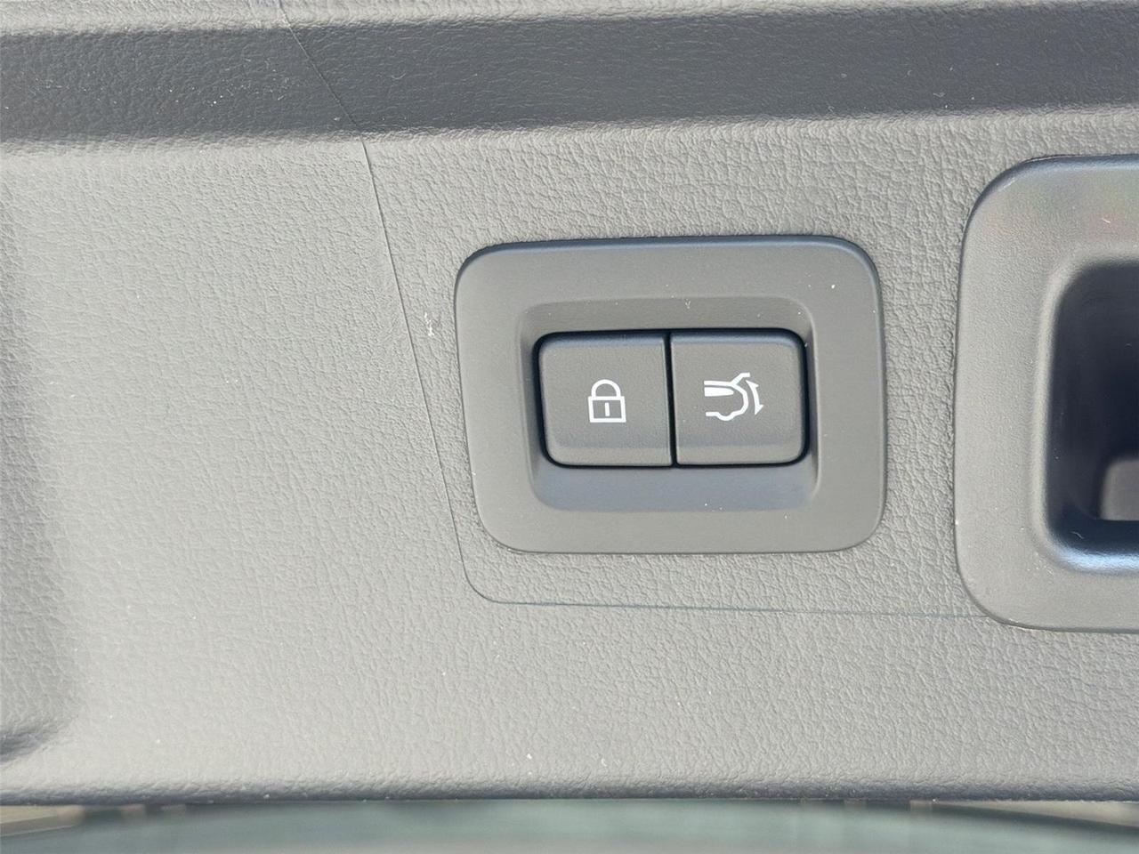 2026 Mazda CX-50 Hybrid Premium Hagerstown MD