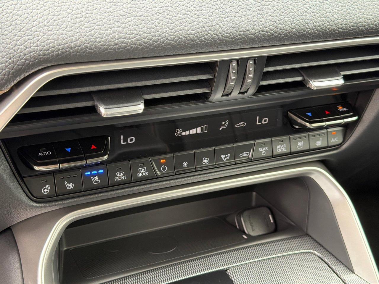 2026 Mazda CX-70 3.3 Turbo Premium Hagerstown MD