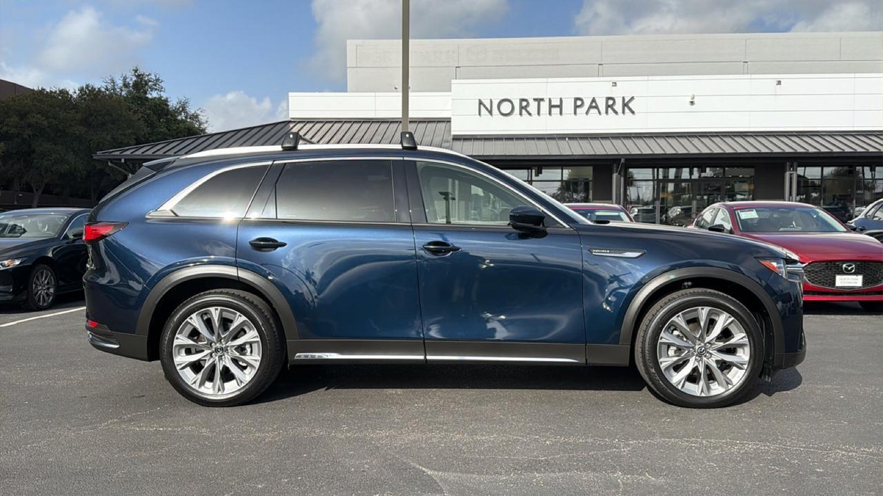 2026 Mazda CX-90 Premium Plus