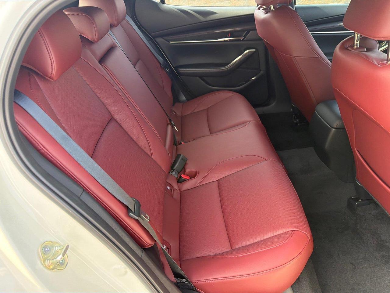 2026 Mazda Mazda3 Hatchback 2.5 S Carbon Edition Hagerstown MD