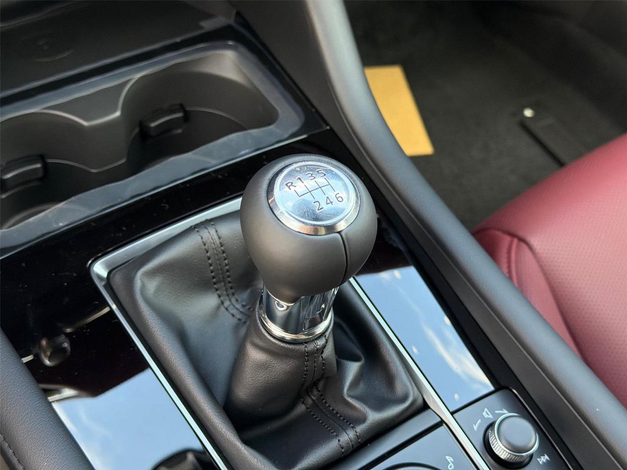 2026 Mazda Mazda3 Hatchback 2.5 S Premium Hagerstown MD