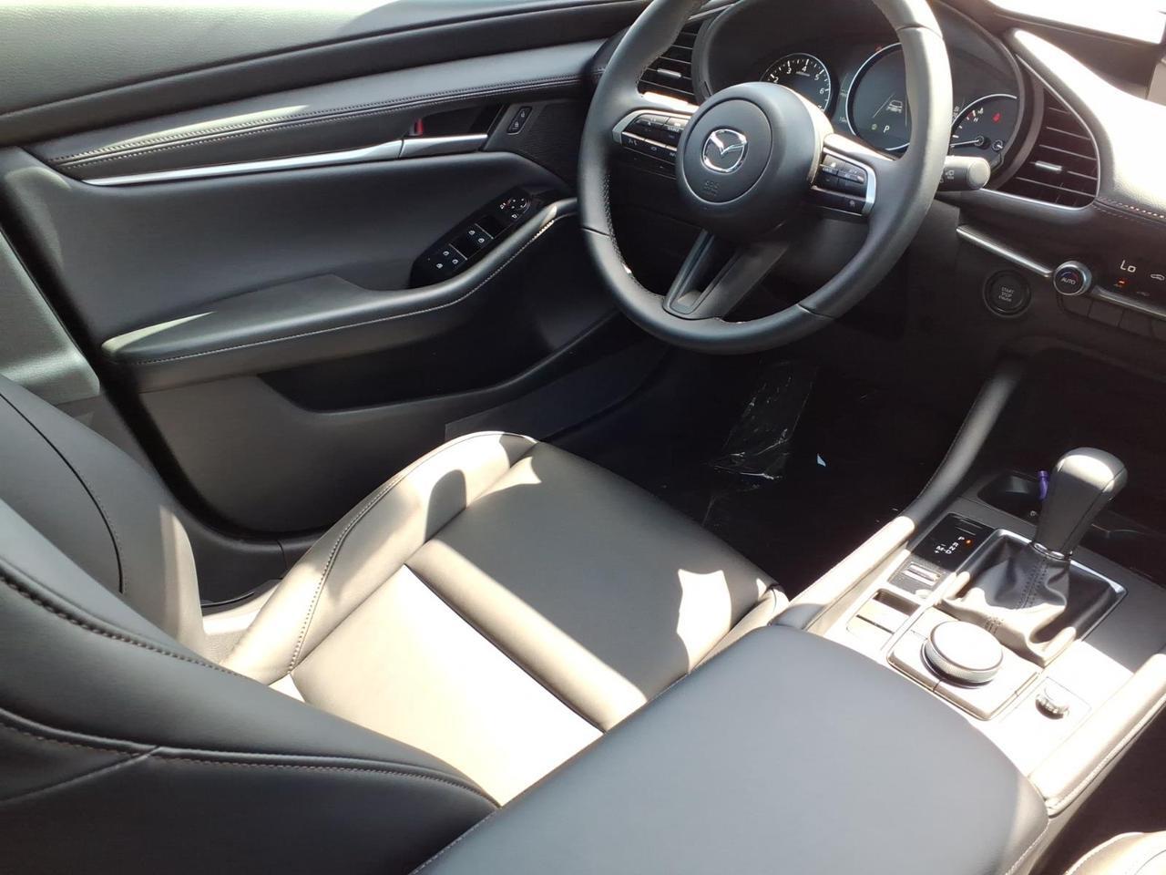 2026 Mazda Mazda3 Hatchback Select Harlingen TX