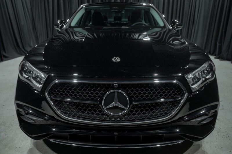 2026 Mercedes Benz E 350 Sedan photo 2