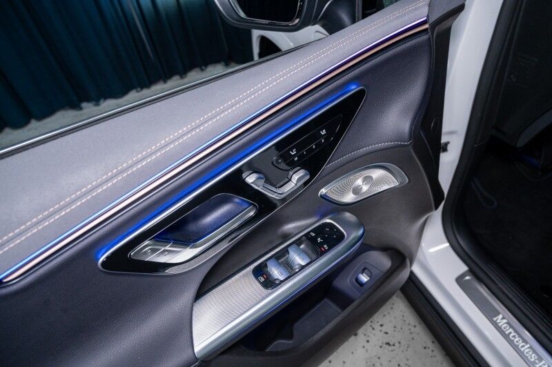 2026 Mercedes-Benz EQE 320 4MATIC&reg; SUV Scottsdale AZ