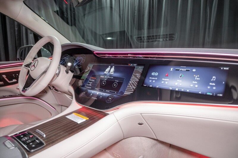 2026 Mercedes-Benz EQS 400 4MATIC&reg; SUV Peoria AZ