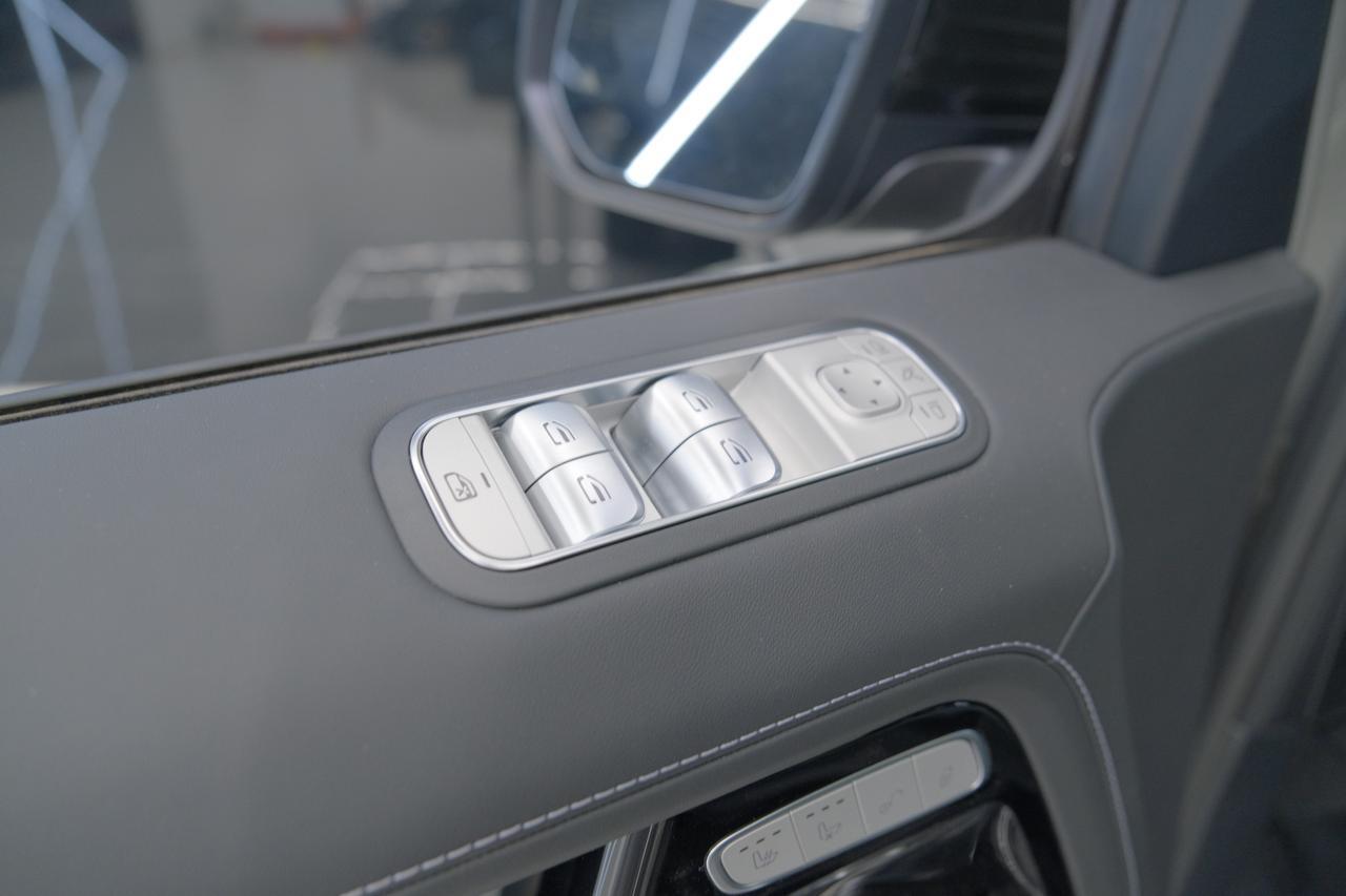 2026 Mercedes-Benz G-Class AMG G 63 Factory Charles Blue Interior Miami FL