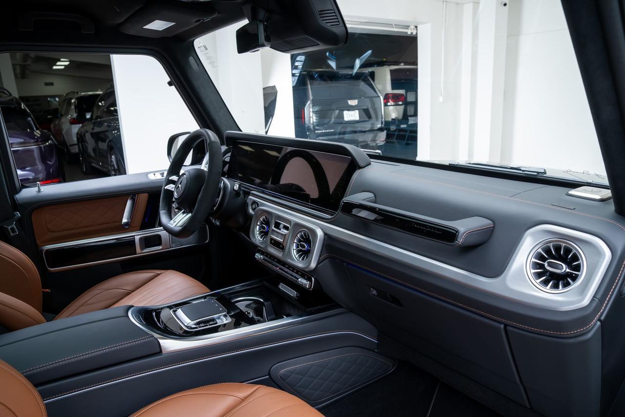 2026 Mercedes-Benz G-Class G 63 AMG&reg; MANUFAKTUR Interior Package Portland OR