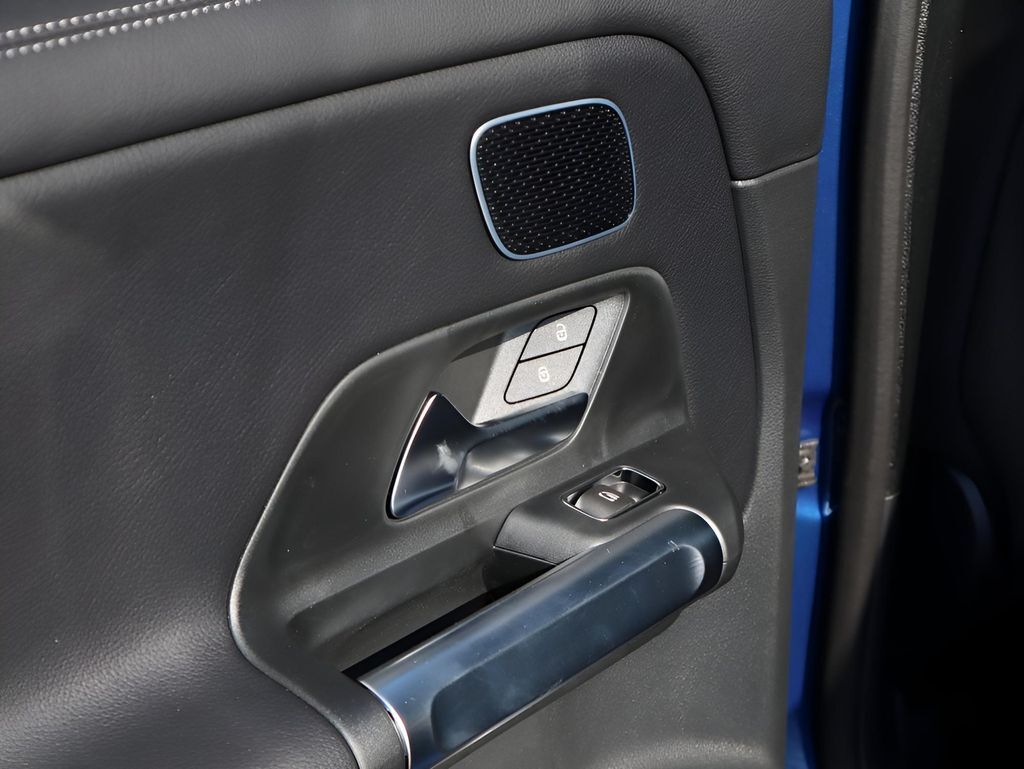 2026 Mercedes-Benz GLB San Clemente CA