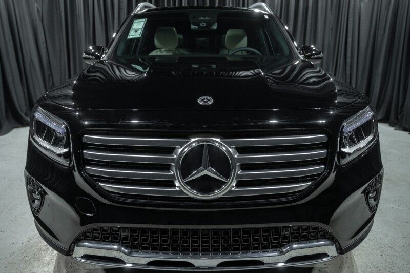 2026 Mercedes-Benz GLB 250 4MATIC&reg; SUV