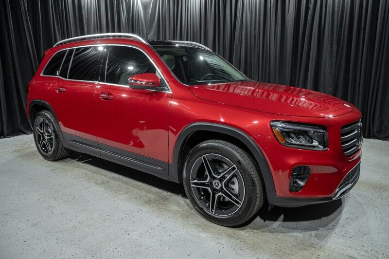 2026 Mercedes-Benz GLB 250 4MATIC&reg; SUV