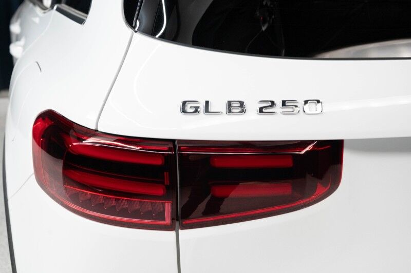 2026 Mercedes-Benz GLB 250 4MATIC&reg; SUV Scottsdale AZ
