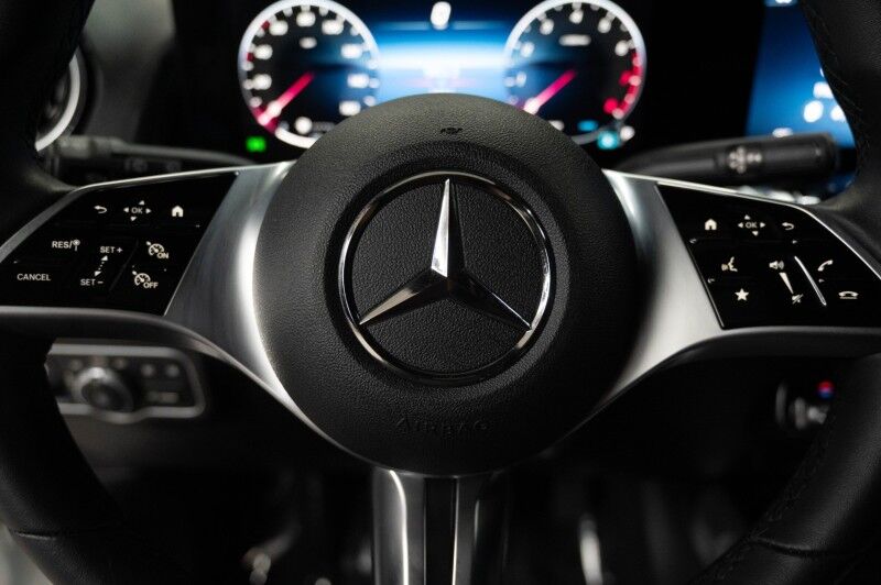 2026 Mercedes-Benz GLB 250 4MATIC&reg; SUV Scottsdale AZ
