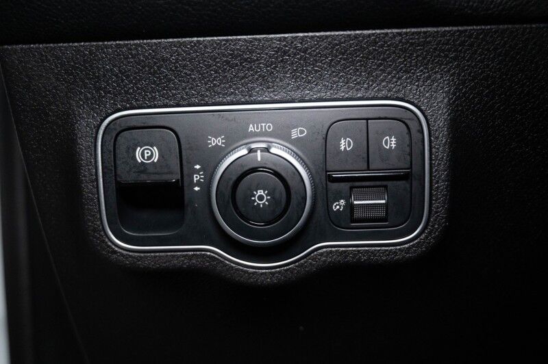 2026 Mercedes-Benz GLB 250 4MATIC&reg; SUV Scottsdale AZ