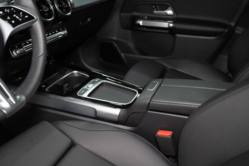 2026 Mercedes-Benz GLB 250 4MATIC&reg; SUV Scottsdale AZ