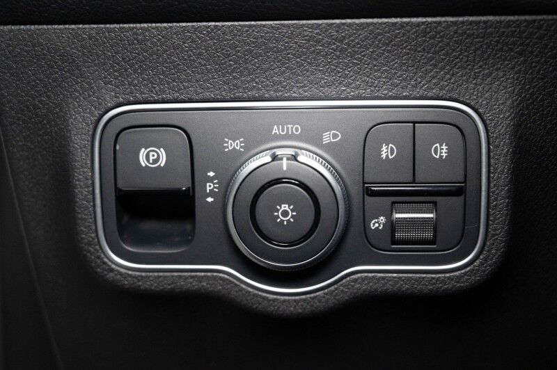 2026 Mercedes-Benz GLB 250 4MATIC&reg; SUV Scottsdale AZ