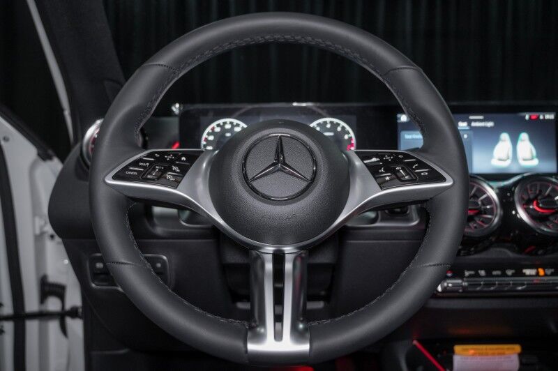2026 Mercedes-Benz GLB 250 4MATIC&reg; SUV Irving TX