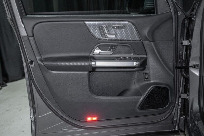 2026 Mercedes-Benz GLB 250 4MATIC&reg; SUV Irving TX