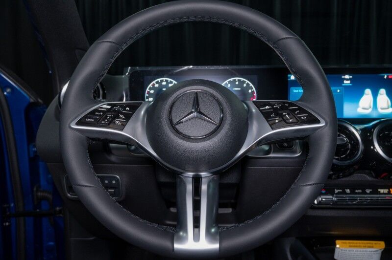 2026 Mercedes-Benz GLB 250 4MATIC&reg; SUV Irving TX