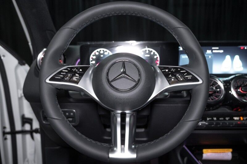 2026 Mercedes-Benz GLB 250 4MATIC&reg; SUV Peoria AZ