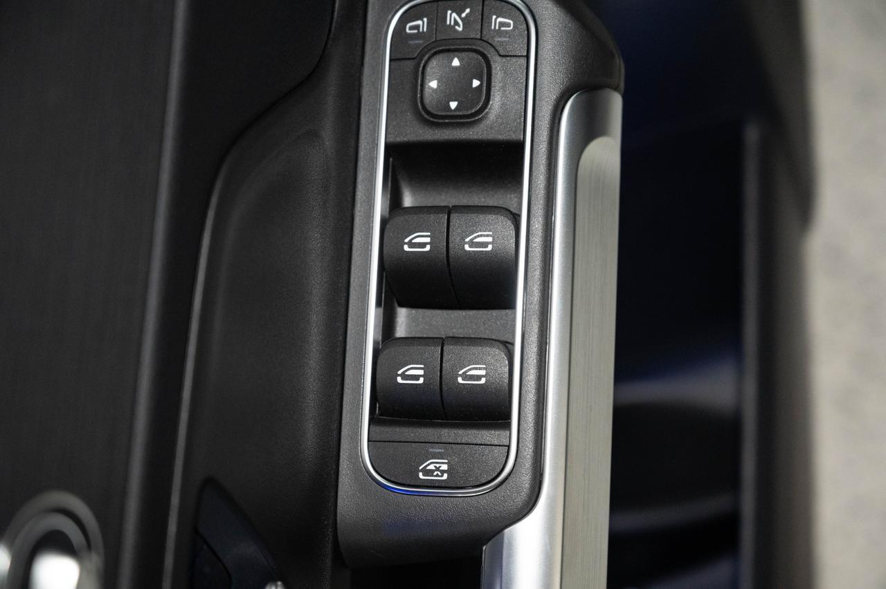 2026 Mercedes-Benz GLB 250 4MATIC&reg; SUV Scottsdale AZ