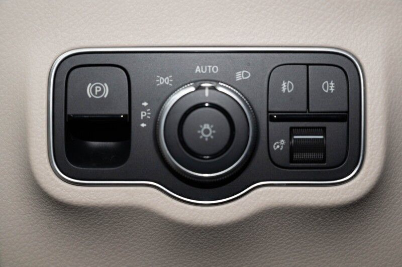 2026 Mercedes-Benz GLB 250 4MATIC&reg; SUV Scottsdale AZ