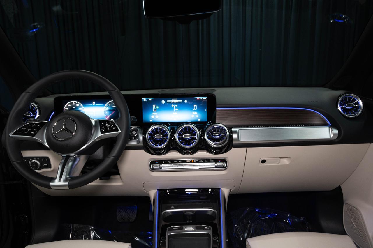 2026 Mercedes-Benz GLB 250 4MATIC&reg; SUV Scottsdale AZ