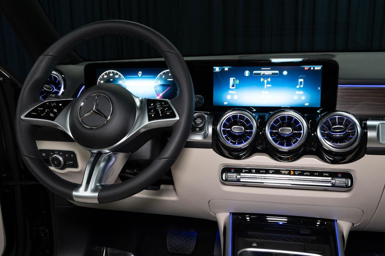 2026 Mercedes-Benz GLB 250 4MATIC&reg; SUV Scottsdale AZ