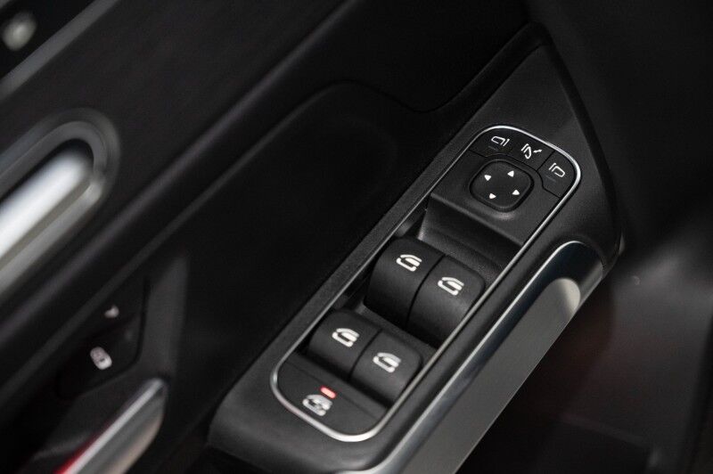 2026 Mercedes-Benz GLB 250 4MATIC&reg; SUV Scottsdale AZ
