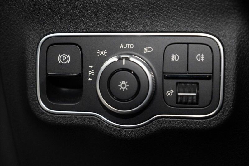 2026 Mercedes-Benz GLB 250 4MATIC&reg; SUV Scottsdale AZ