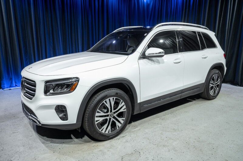 2025 Mercedes Benz GLB 250 photo 32