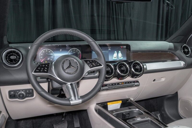 2026 Mercedes-Benz GLB 250 SUV Irving TX