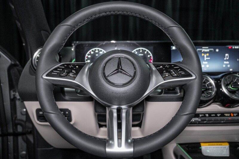 2026 Mercedes-Benz GLB 250 SUV Irving TX