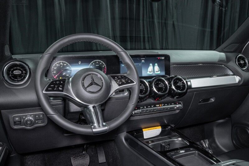 2026 Mercedes-Benz GLB 250 SUV Irving TX