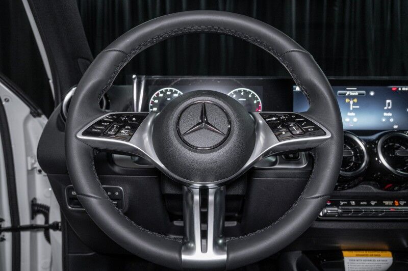 2026 Mercedes-Benz GLB 250 SUV Irving TX