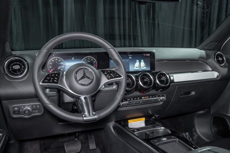 2026 Mercedes-Benz GLB 250 SUV Irving TX