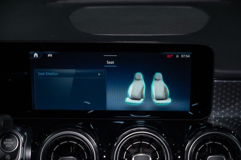 2026 Mercedes-Benz GLB 250 SUV Irving TX